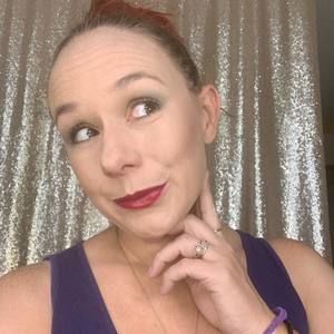 Meet your Posher, Valerie